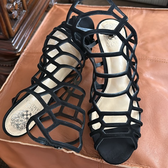 VINCE CAMUTO GladiatorDress Heel - Picture 5 of 5